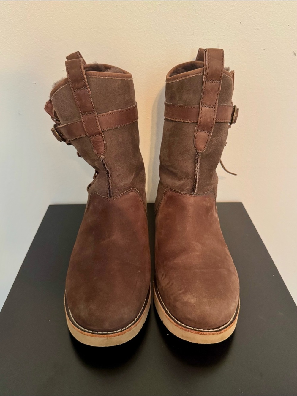 Women’s UGG Brown Suede Leather Casual Boots